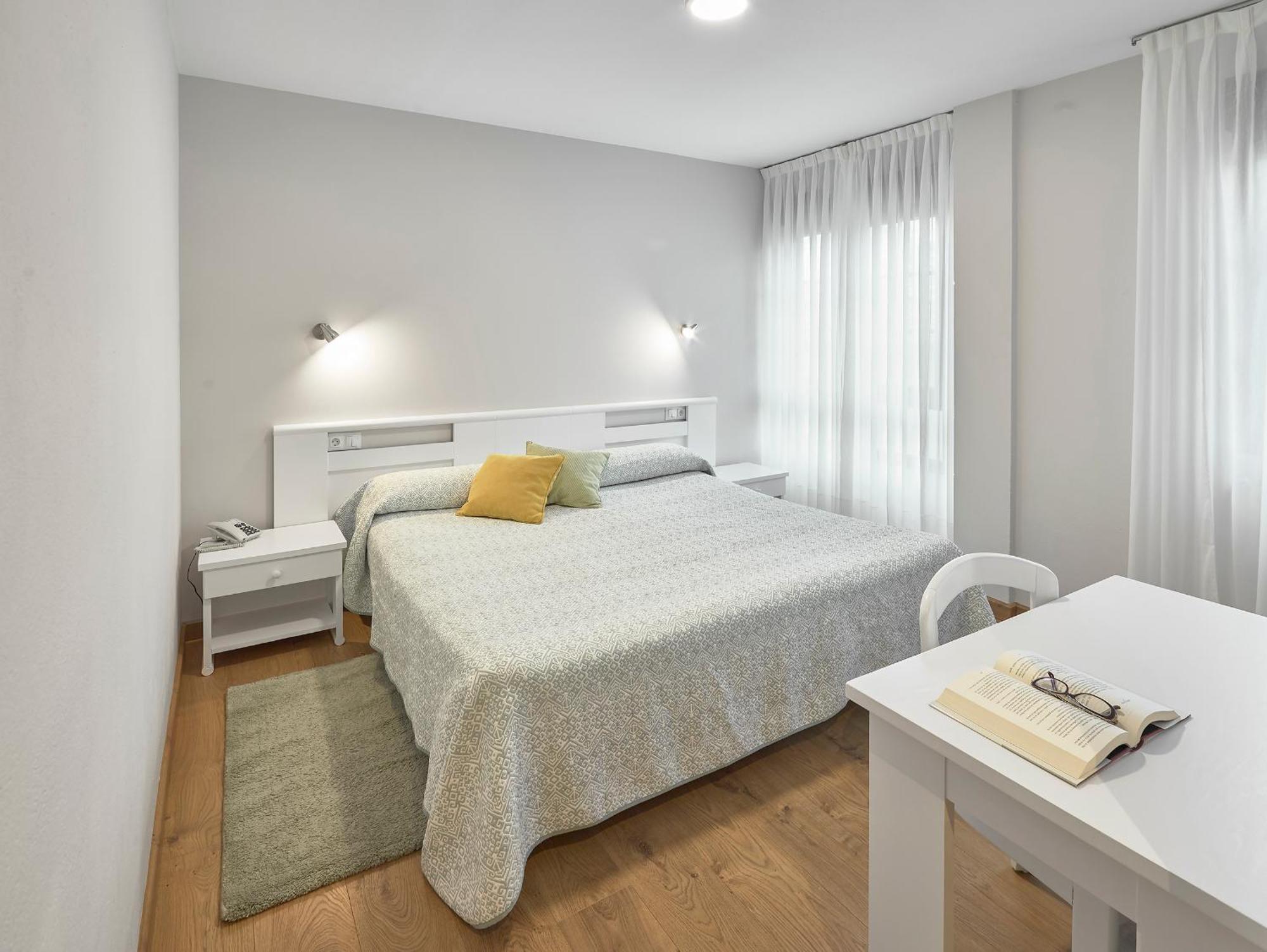 Hotel Rico Луарка Екстериор снимка